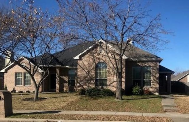 1745 Preston On The Lake Boulevard - 1745 Preston on the Lake Boulevard, Little Elm, TX 75068