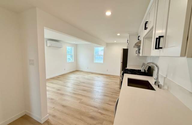 Venice & Toberman - 1021 Venice Boulevard, Los Angeles, CA 90015 Venice & Toberman - 1021 Venice Boulevard, Los Angeles, CA 90015