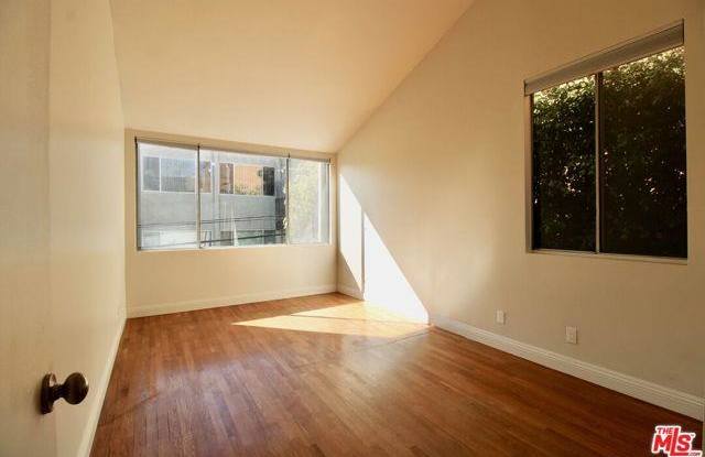 1825 Thayer Avenue photos photos