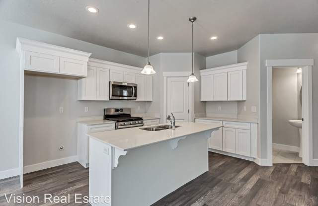 1758 N 3870 W Gallery 3