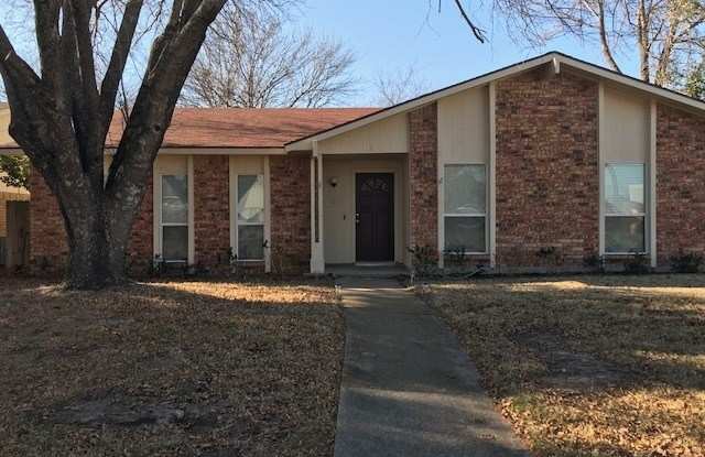 219 Woodhurst Drive Gallery 2