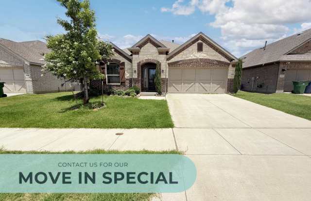 Modern Comfort  Space in Charming Celina! photos photos