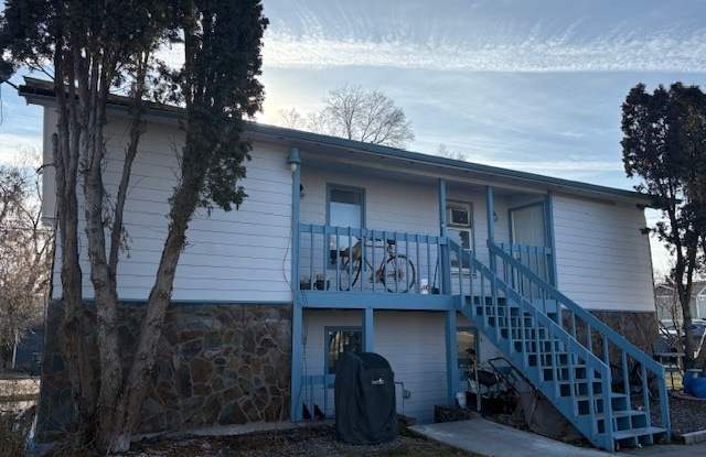 1885 Mount Avenue photos photos