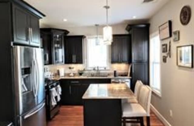107 Neponset Ave - 107 Neponset Avenue, Boston, MA 02122