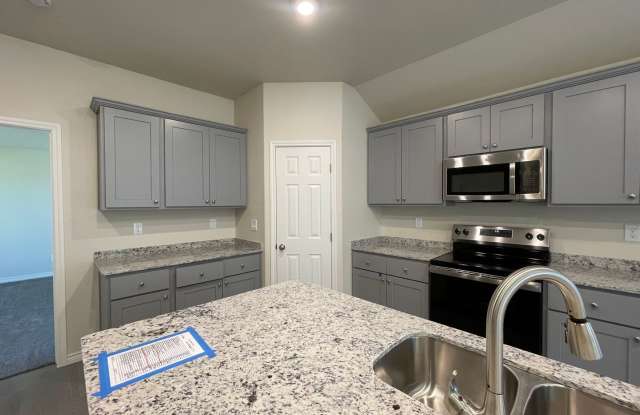 Limited-Time Move-In Special! Gallery 3