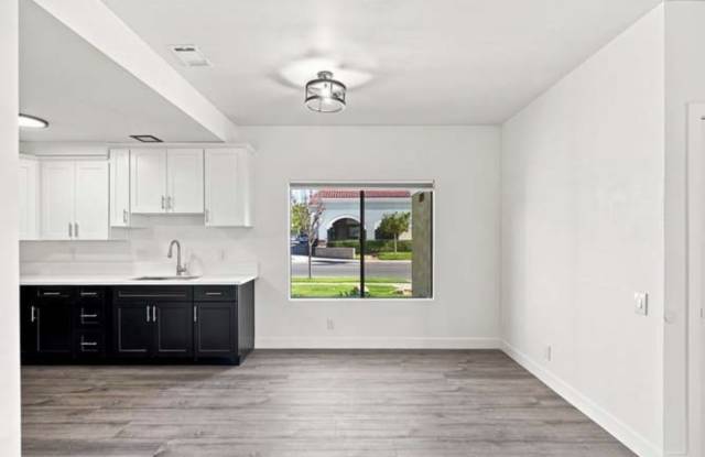 1892 River Ranch Dr Gallery 2