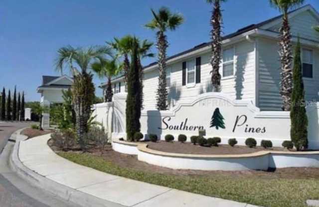 200 SOUTHERN PECAN CIRCLE photos photos