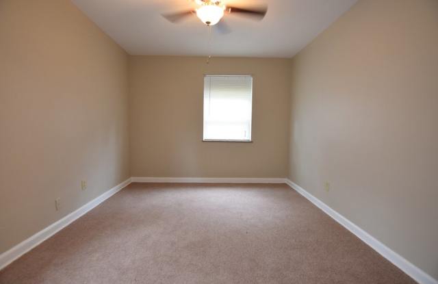 155 S. Quentin Road Apt C Gallery 4