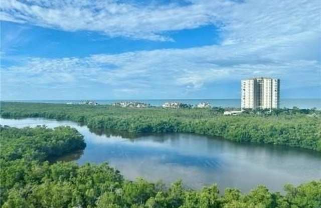 8990 Bay Colony Dr Gallery 3
