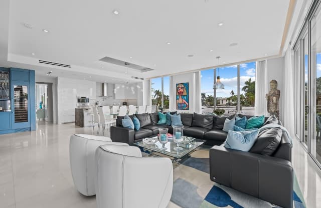AquaMar Las Olas Gallery 3