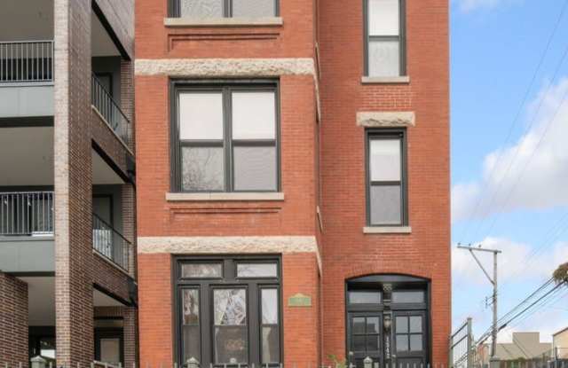 1542 N Campbell Avenue - 1542 North Campbell Avenue, Chicago, IL 60622