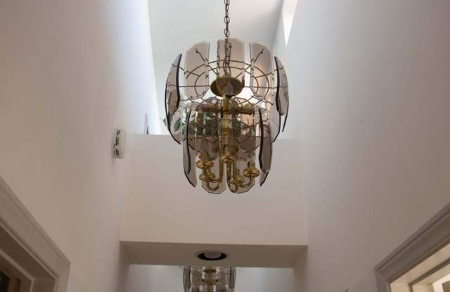 1620 Cerro Gordo Gallery 3