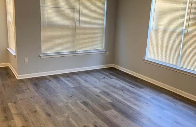 15603 EASTHAVEN Court Gallery 4