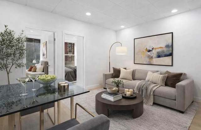 369 West 36th Street photos photos