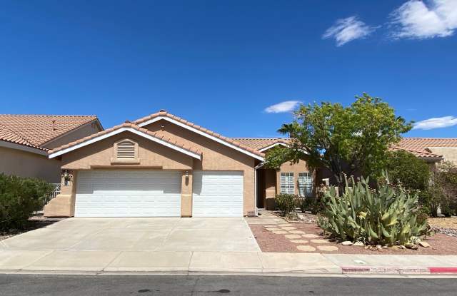 Wonderful 3 bed/2 bath home with spa located in Henderson - 262 Whitewater Village Court, Henderson, NV 89012