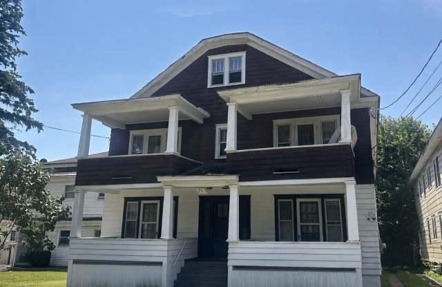 261 Grand Avenue - 4 photos photos 261 Grand Avenue - 4 photos photos