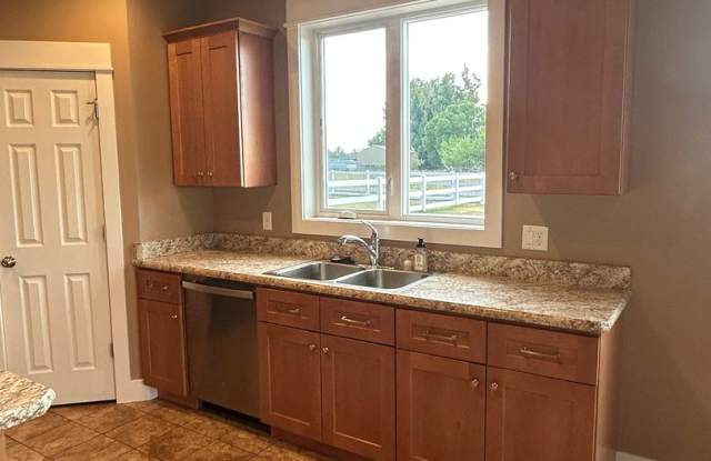 Rare Horse Property in Billings Heights – 4BD Home on 2 Irrigated Acres! Gallery 4