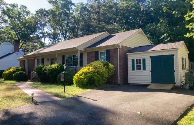 7405 Glastonburg Drive photos photos
