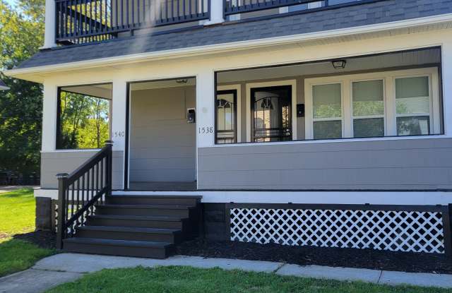 1538 East 204th Street (down Unit) Gallery 1