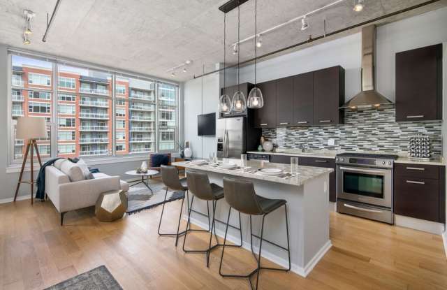 120 W Roosevelt Rd photos photos 120 W Roosevelt Rd photos photos