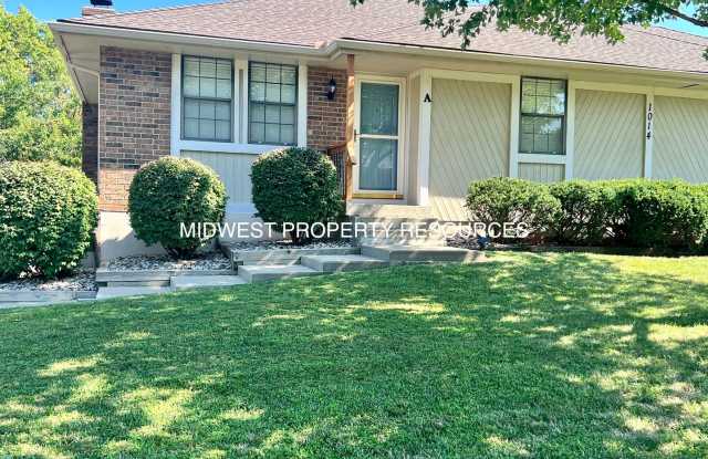 Freshly Updated 3 Bedroom Duplex photos photos