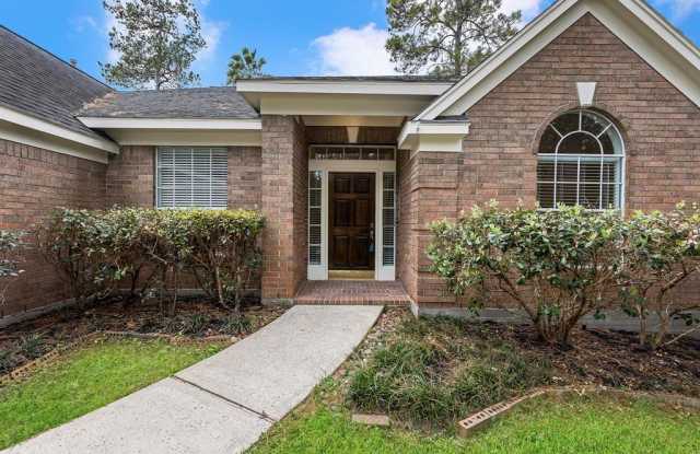130 W Stockbridge Landing Circle Gallery 4