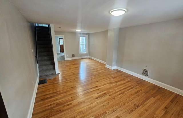 9 W 6TH Avenue Gallery 1