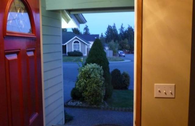 13766 Connor Loop Northwest Gallery 2