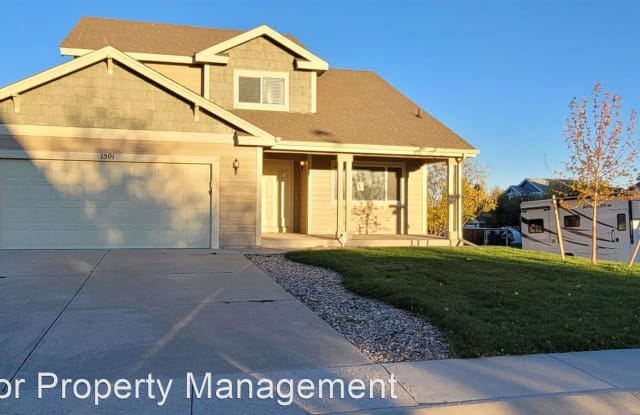 1501 Sunny Hill Dr - 1501 Sunny Hill Drive, Cheyenne, WY 82001