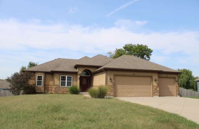 16255 150th Street - 16255 150th Street, Leavenworth County, KS 66012