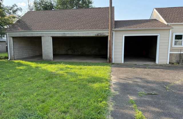 1530 S DELAWARE Street Gallery 4