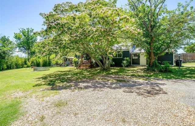 124 Oakridge Drive photos photos