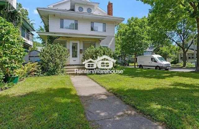 3857 Pillsbury Avenue photos photos