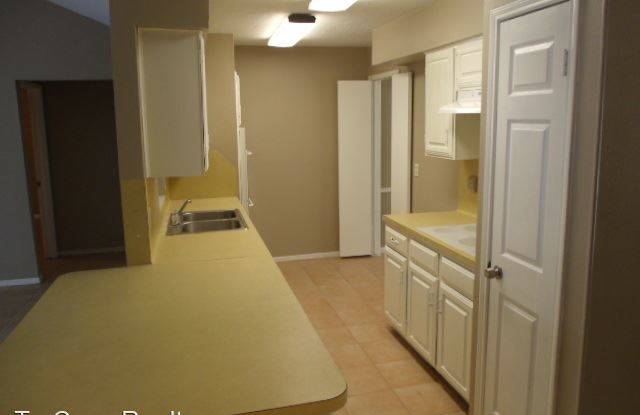 7223 FOXSIDE Gallery 2