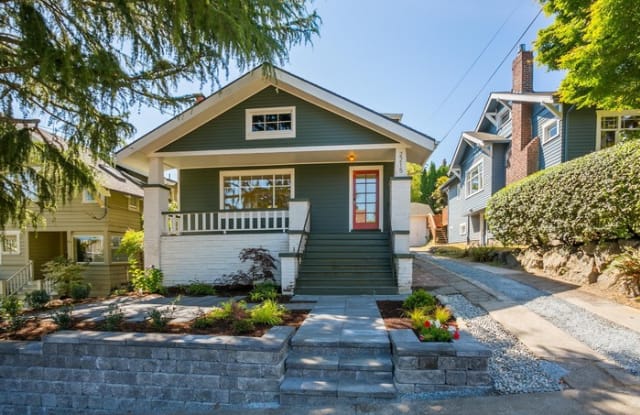 2215 East Calhoun Street - 2215 East Calhoun Street, Seattle, WA 98112