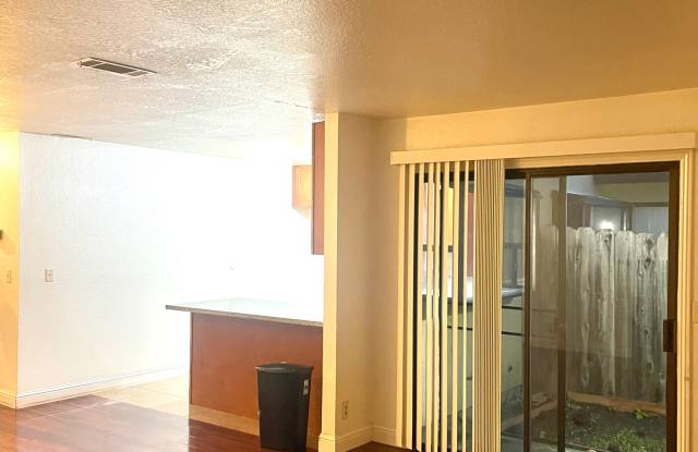 8744 Fox Creek Drive Gallery 3