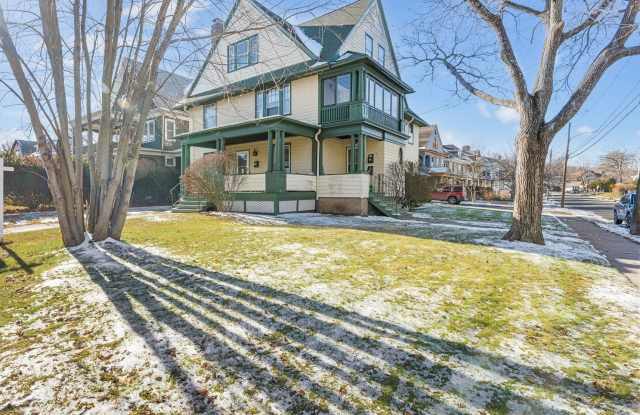 117 Whitney Street unit: 3Rd Fl photos photos