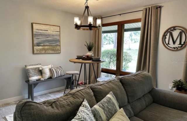 19960 Southwest 83 Place Road Gallery 1