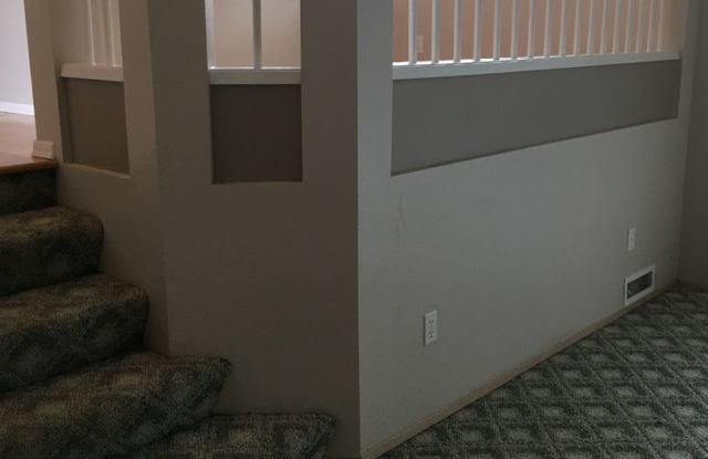 6820 74th Dr. NE Gallery 3