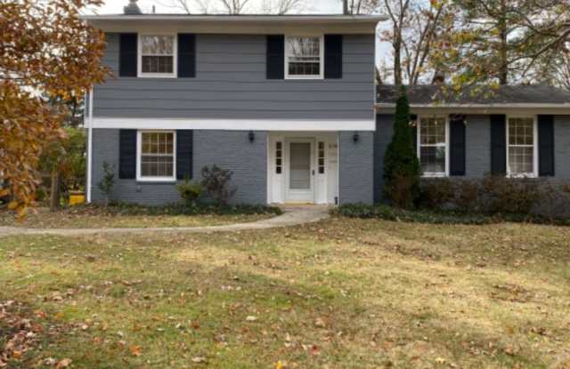 9708 Corkran Ln - 9708 Corkran Lane, North Bethesda, MD 20817