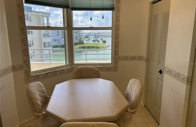 7922 SAILBOAT KEY Boulevard S Gallery 3