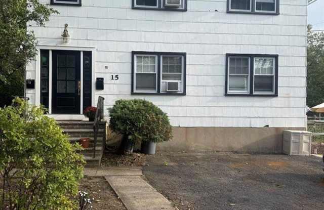 15 Howard Street 2 photos photos