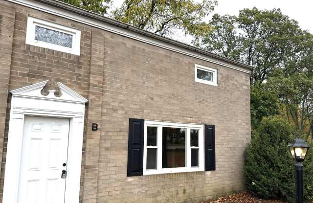 128 South Ridge Street - B - 128 South Ridge Street, Monroeville, OH 44847