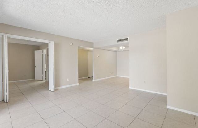 4444 East Paradise Village Parkway North Gallery 4