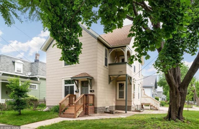 327 5th Street SE - 327 Southeast 5th Avenue, Minneapolis, MN 55414