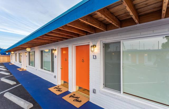 South Park Yacht Club photos photos