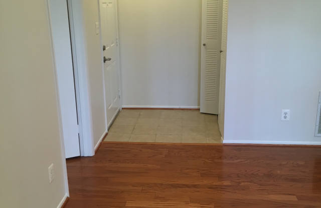 11700 Olde English Drive Gallery 2