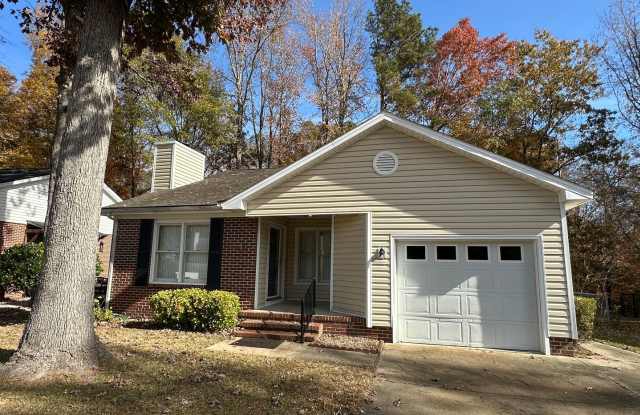 This 3 Bedroom, 2 Bath home is conveniently located photos photos