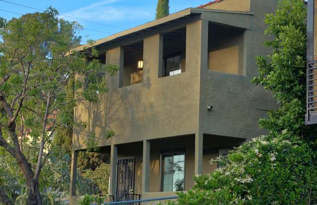2236 Glendale Boulevard - 1/2 photos photos 2236 Glendale Boulevard - 1/2 photos photos
