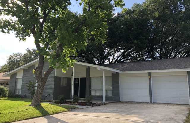 3110 SATELLITE DR - 3110 Satellite Drive, San Antonio, TX 78217